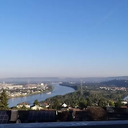 Rheinblick Am Rheinsteig Mit Balkon Und Sauna Апартаменты *